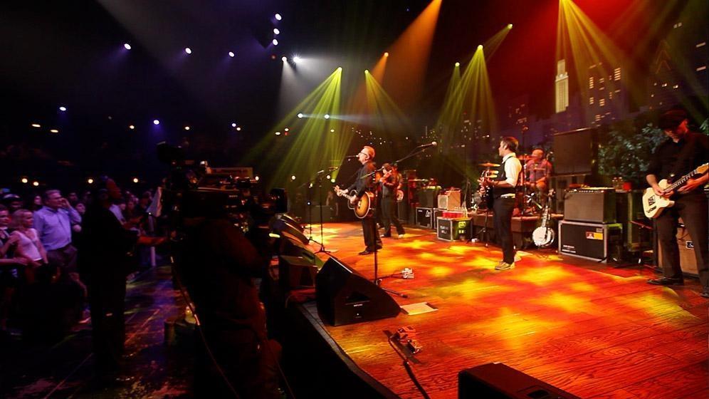 Behind the Scenes: Flogging Molly | Cascade PBS