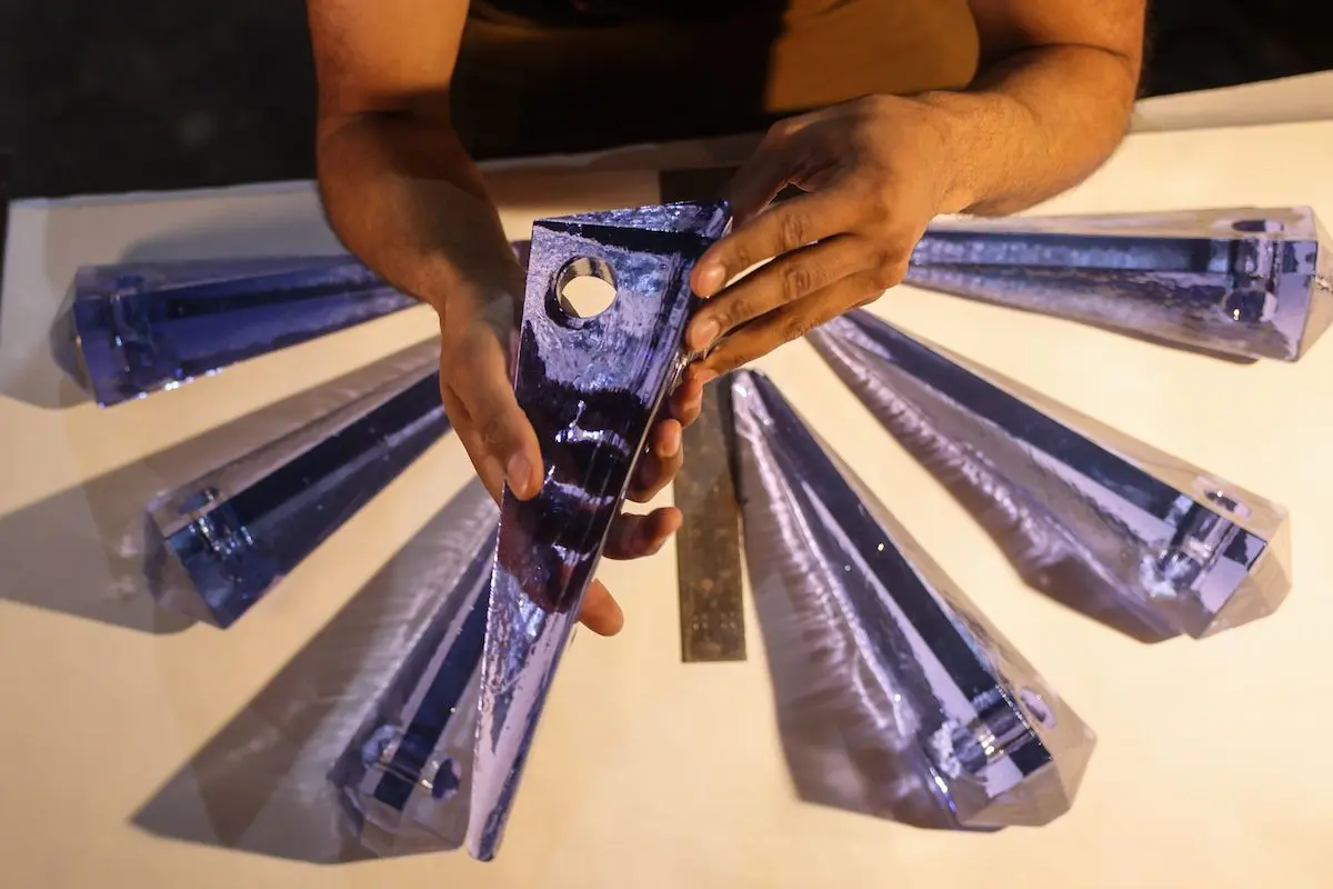 Henry Jackson-Spieker handles purlish glass shards