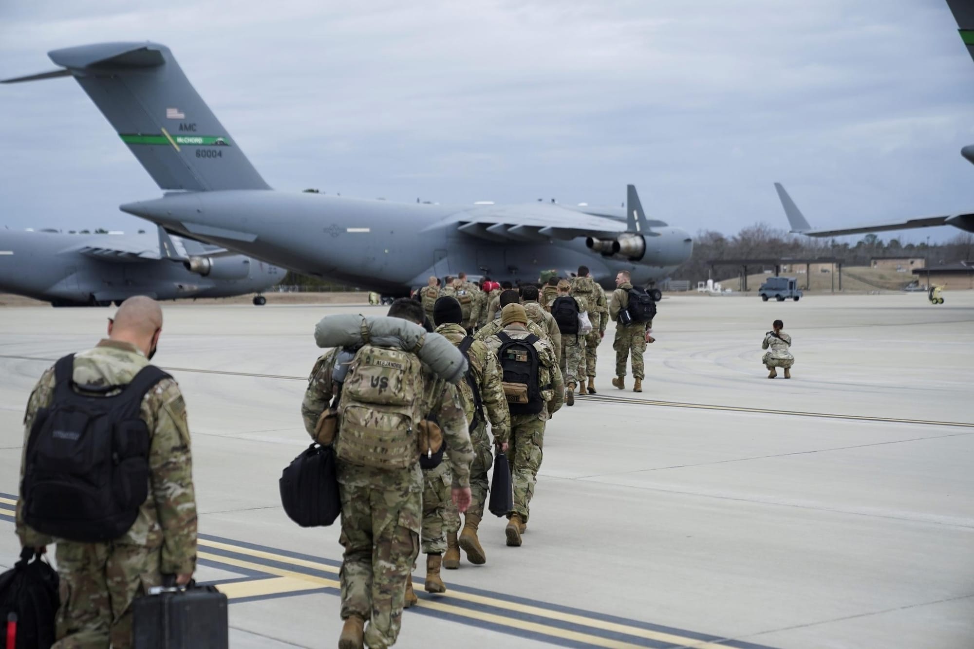 Experts describe capabilities of new U.S. forces in Mideast