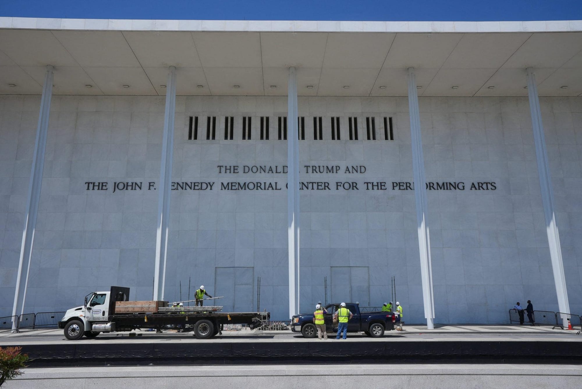 News Wrap: Judge orders Trump's name from Kennedy Center