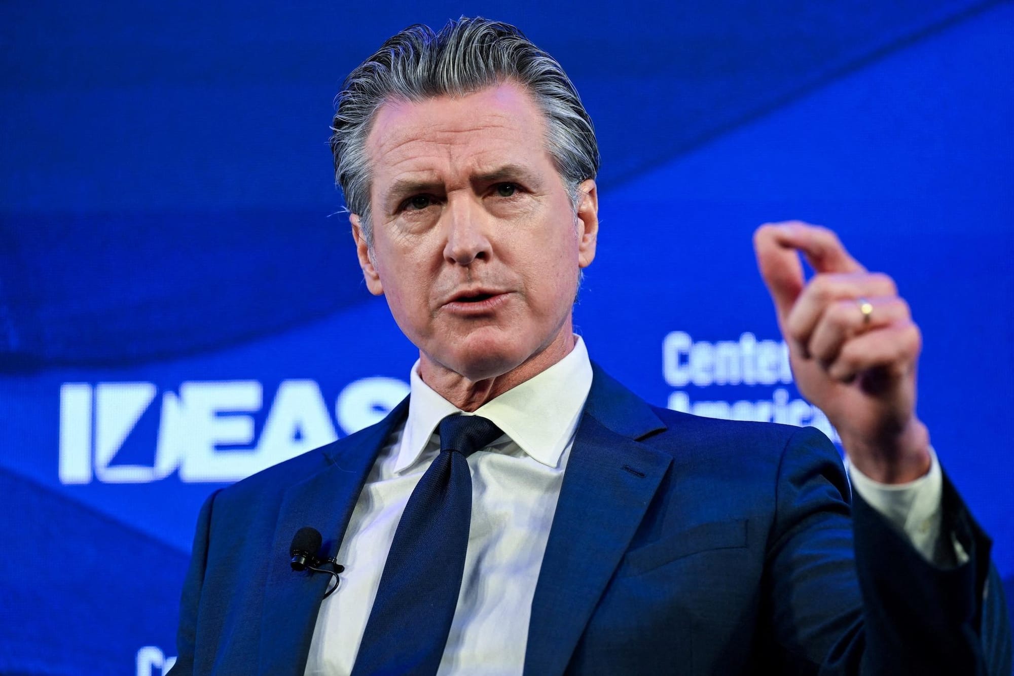 News Wrap: Newsom says Trump ordering DOJ to investigate him