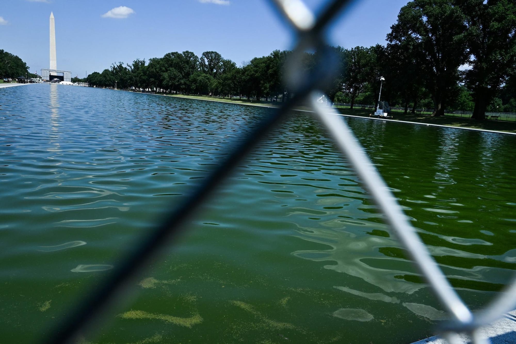 News Wrap: Olympian faces Reflecting Pool vandalism charge