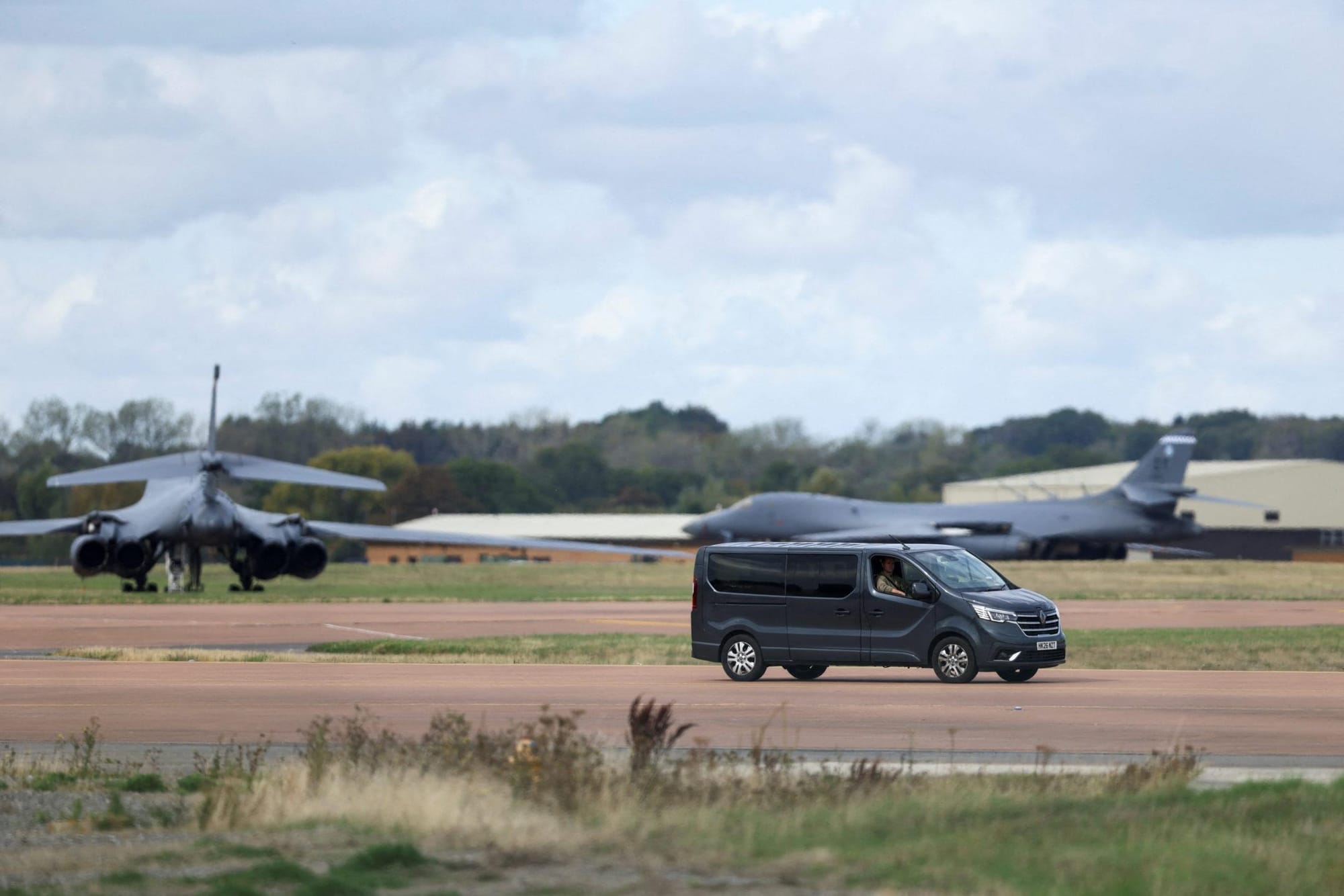 News Wrap: UK investigating possible plot against U.S. base