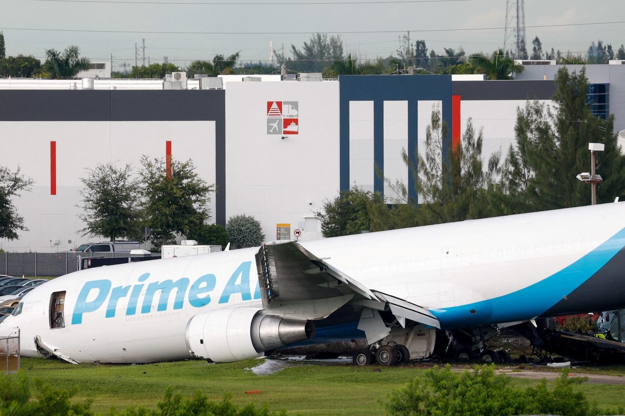What went wrong before an Amazon jet barreled off the runway
