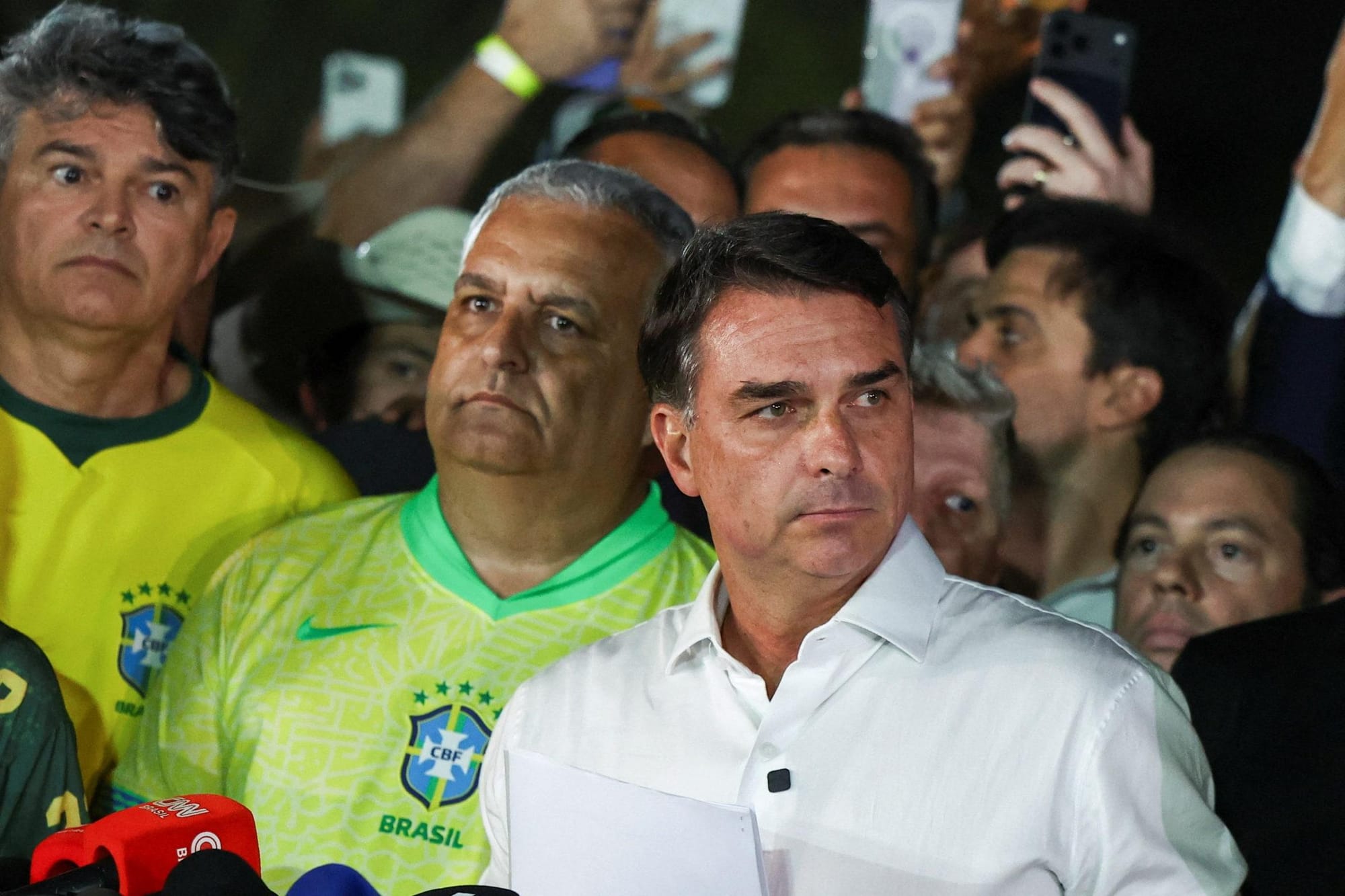State Department Says It Will Provide Visas to Flavio Bolsonaro and Family