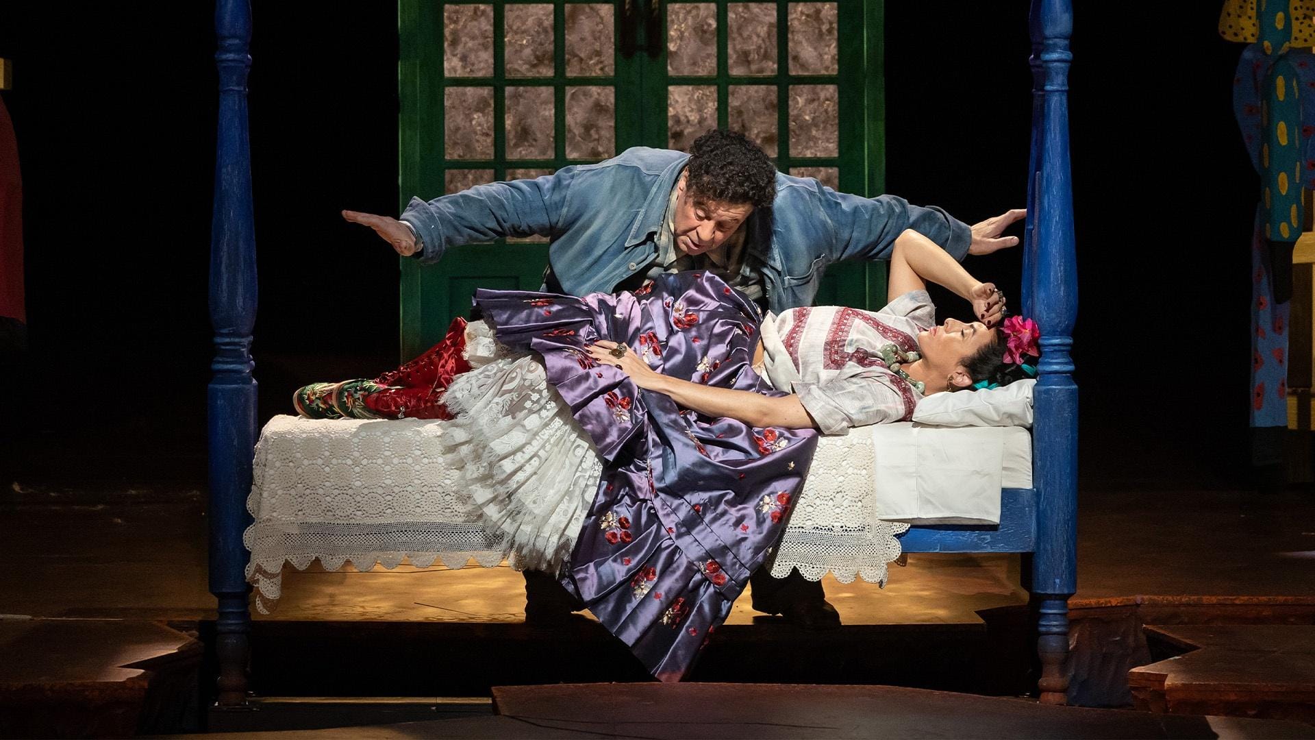 Isabel Leonard Performs “Entra la mirada” in Opera About Frida Kahlo and Diego Rivera