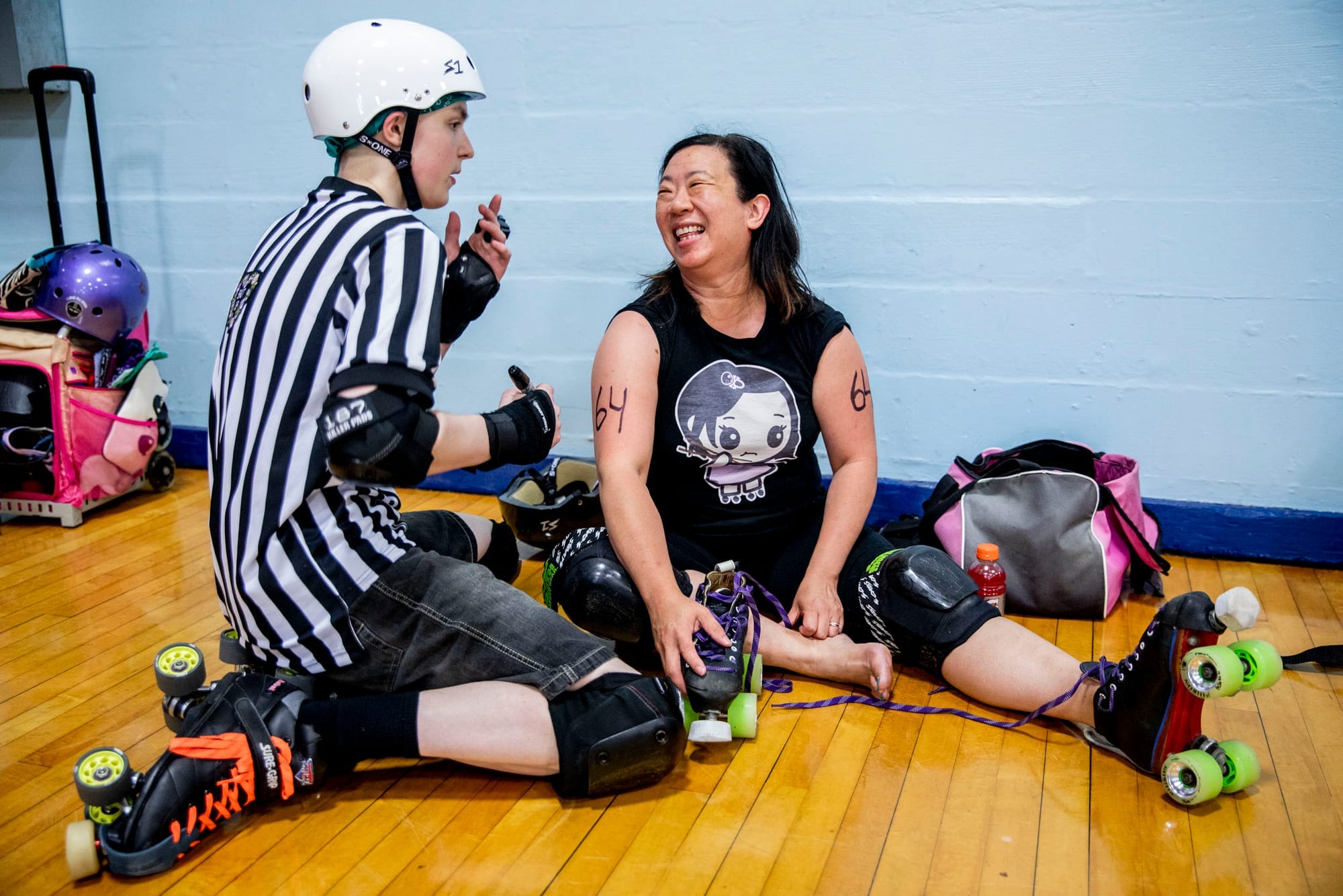 Rolly derby player and referee