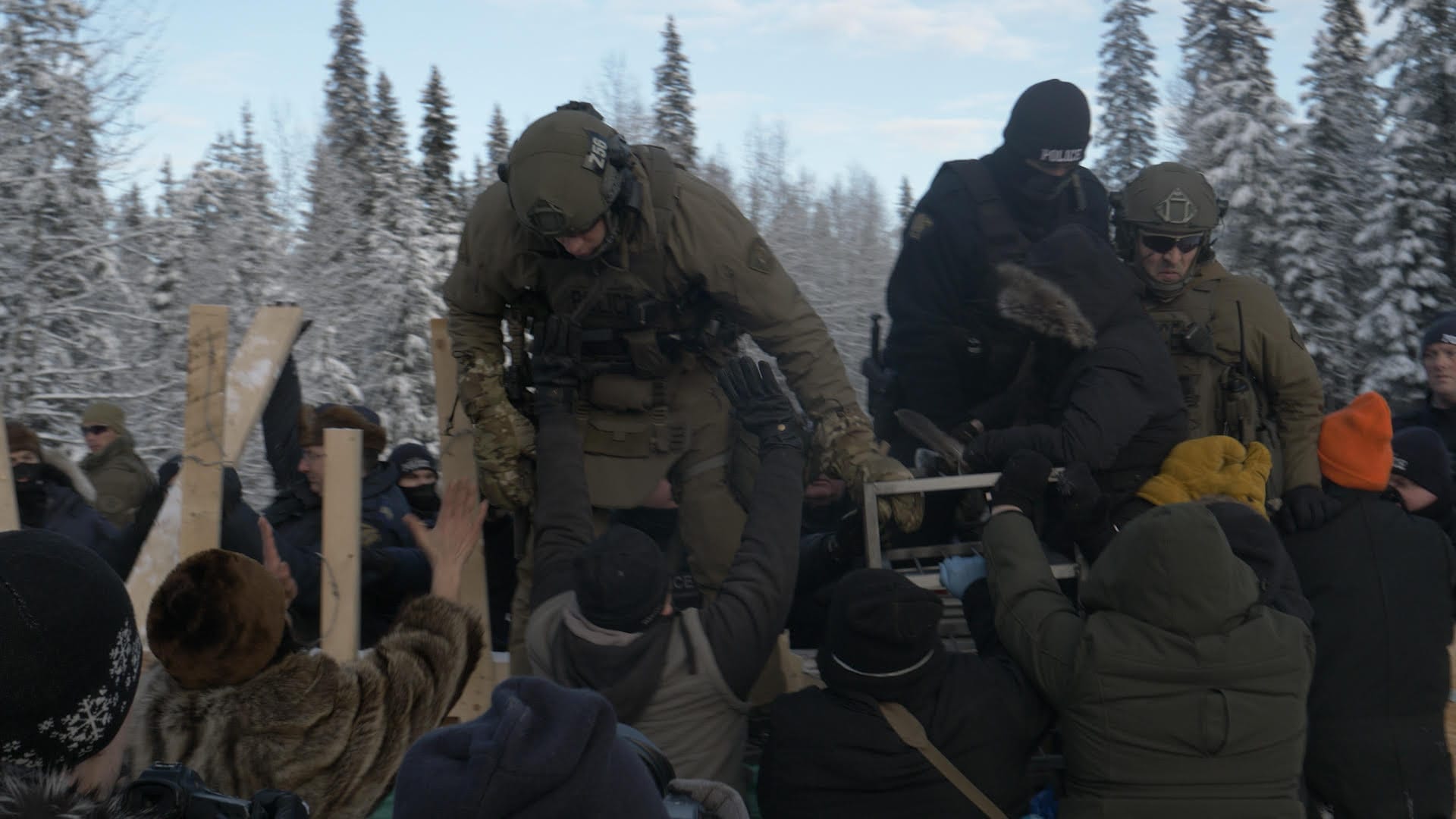 protesters resist officers