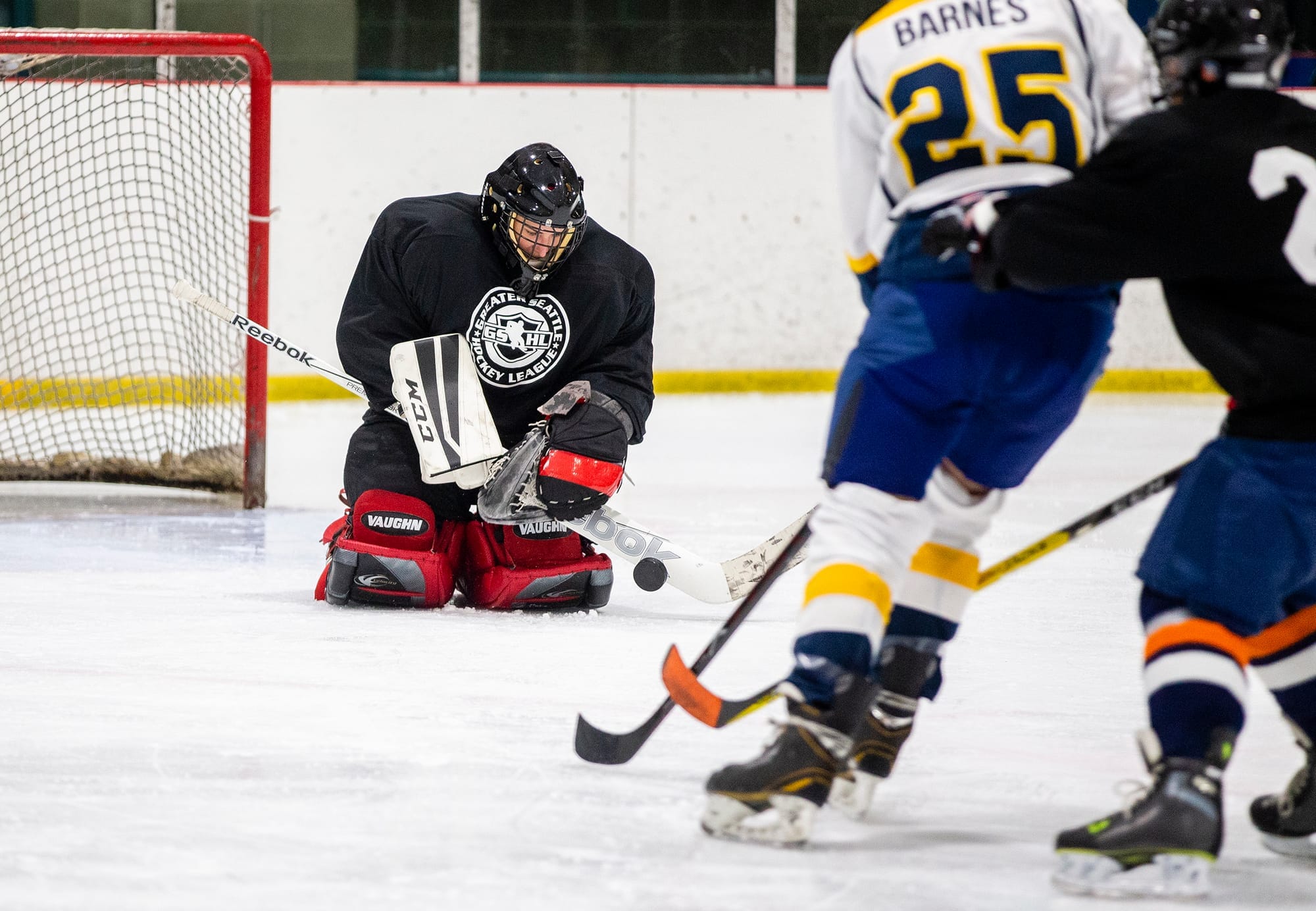 Trash Pandas 7 goaltender Meredith Mennitt makes a save against the Letterkenny Irish 7.