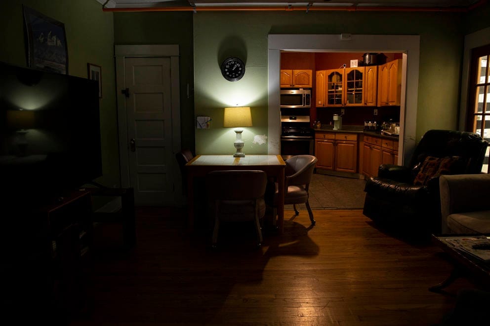 Common area for use of residents at The Carriage House in Oregon City