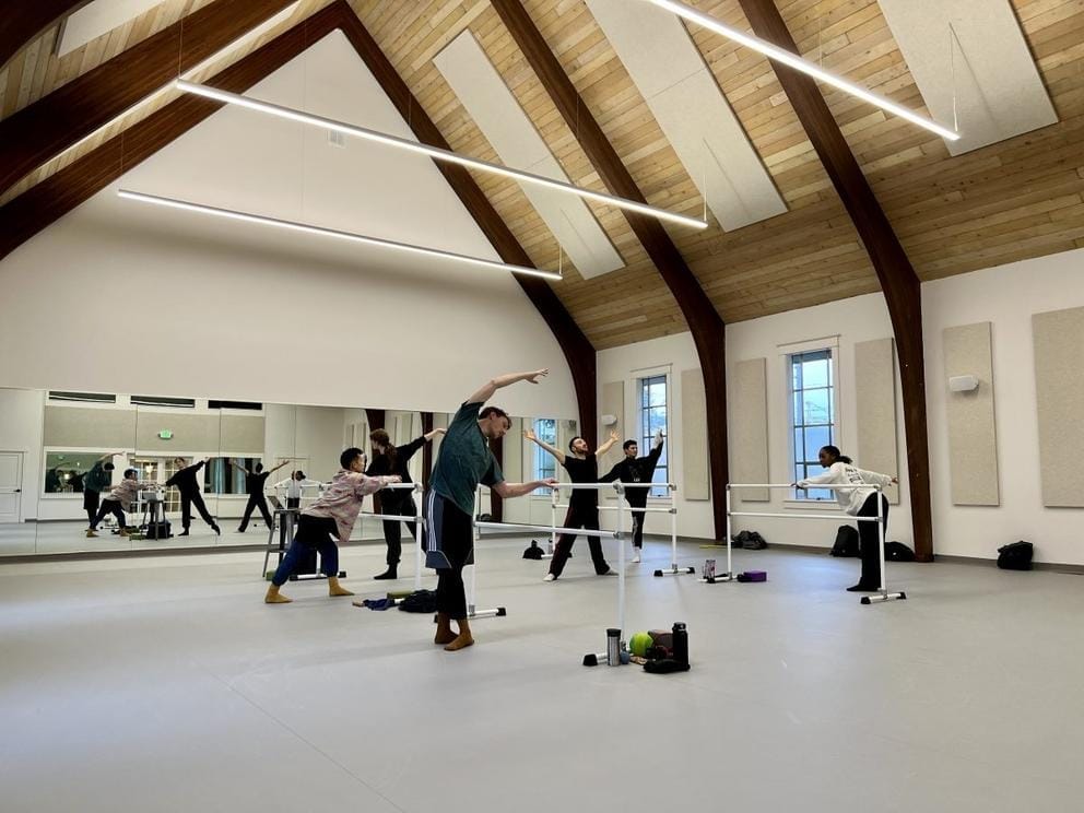 photo of a high ceilinged dance studio