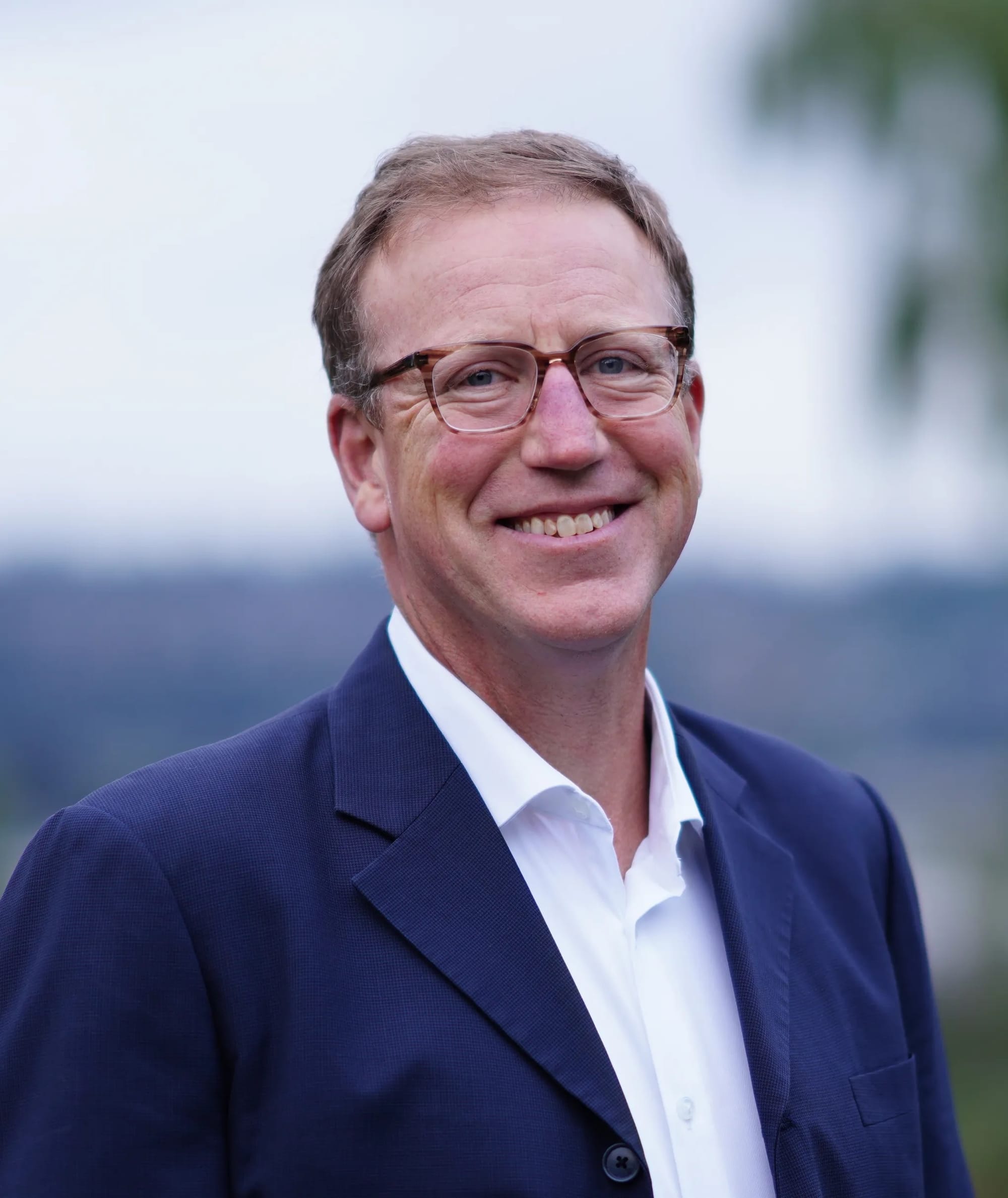a portrait of pete hanning