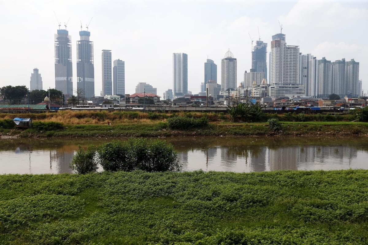 Jakarta sinks as climate change and overdevelopment collide | Cascade PBS