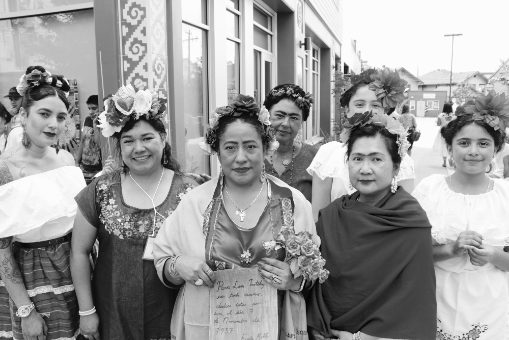 Las Lunas at Frida Fest