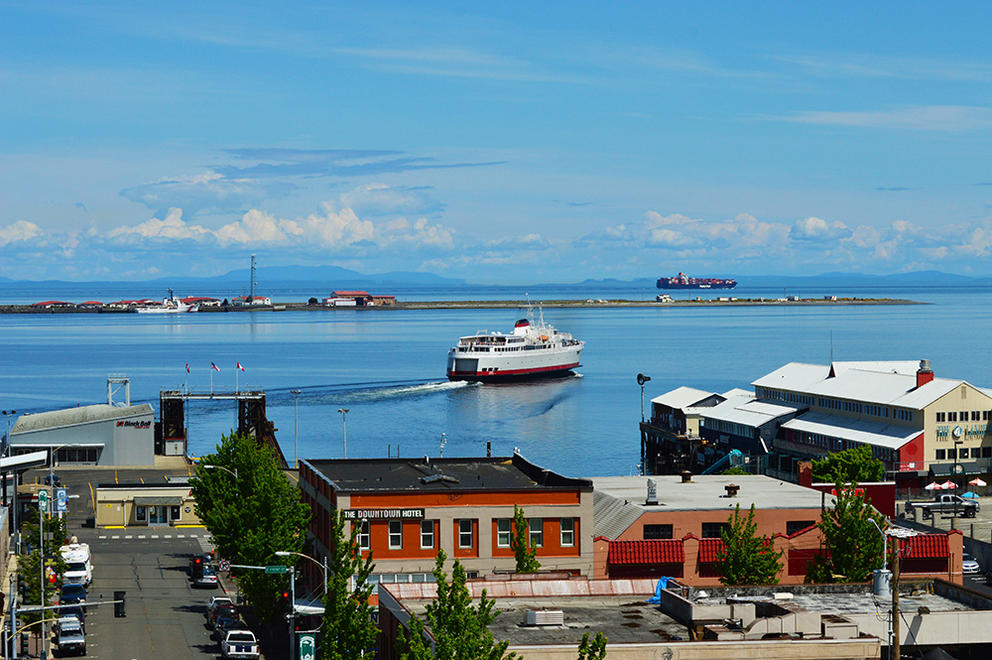 The Coho ferry sailing