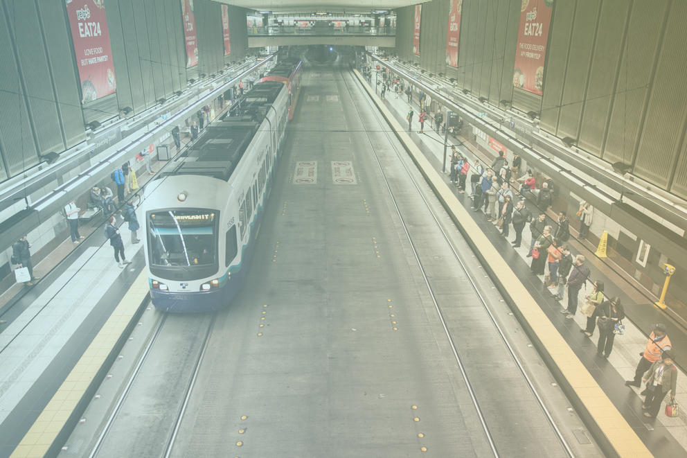 Seattle light rail at sparsely populated station