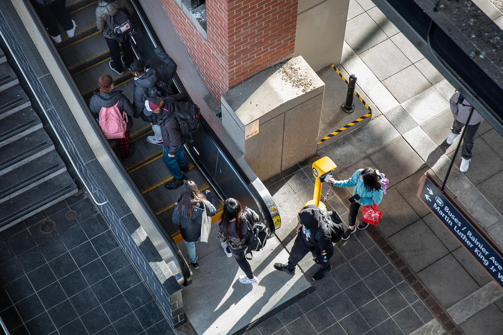 Franklin High School students tap their ORCA transit cards