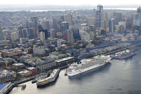 Cruise ship