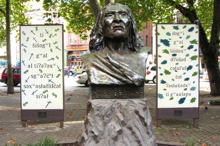 Chief Seattle bust 