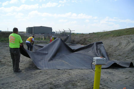 Landfill-cover_xc7e1g