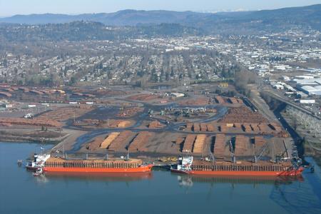 Logs_port_of_Longview.jpg