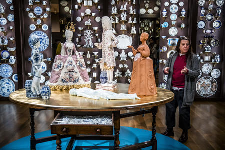 Claire Partington at SAM’s Porcelain Room