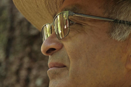 ernesto portrait up close