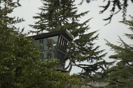 Canlis exterior