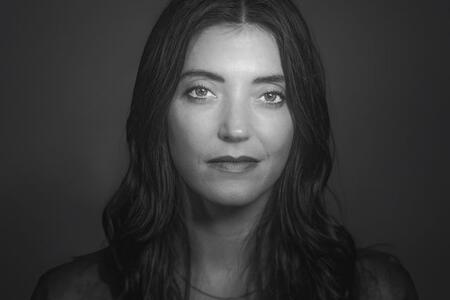 Sharon Van Etten in black and white